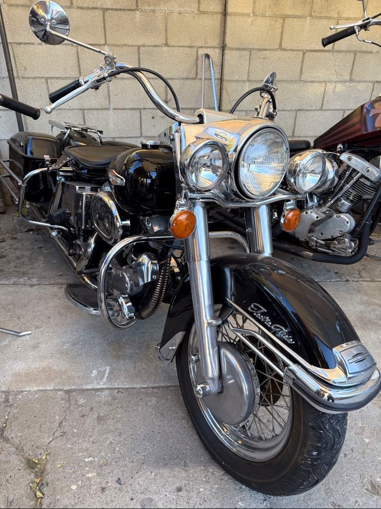 '69FLHアーリーショベルフルドレス